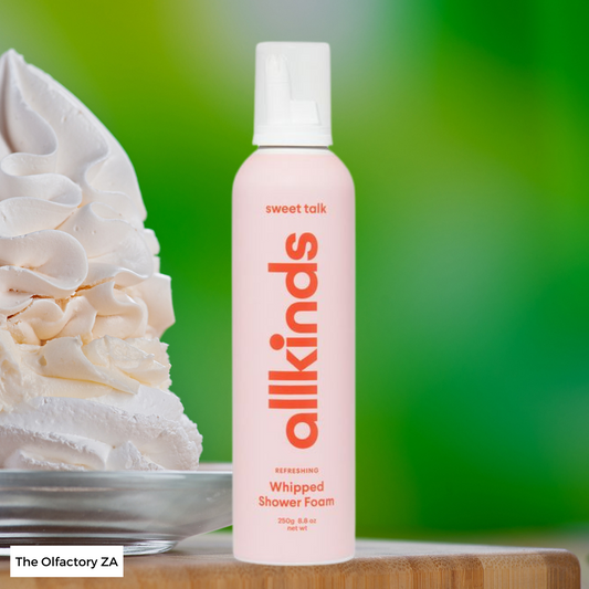 This All Kinds whipped shower foam dispenses like whipped cream! Not only will this fluffy formula leave your skin feeling soft and smooth, you'll also smell fruity, sweet and fresh like berries and candy floss.